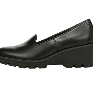 Vionic Willa black Wedge Loafer